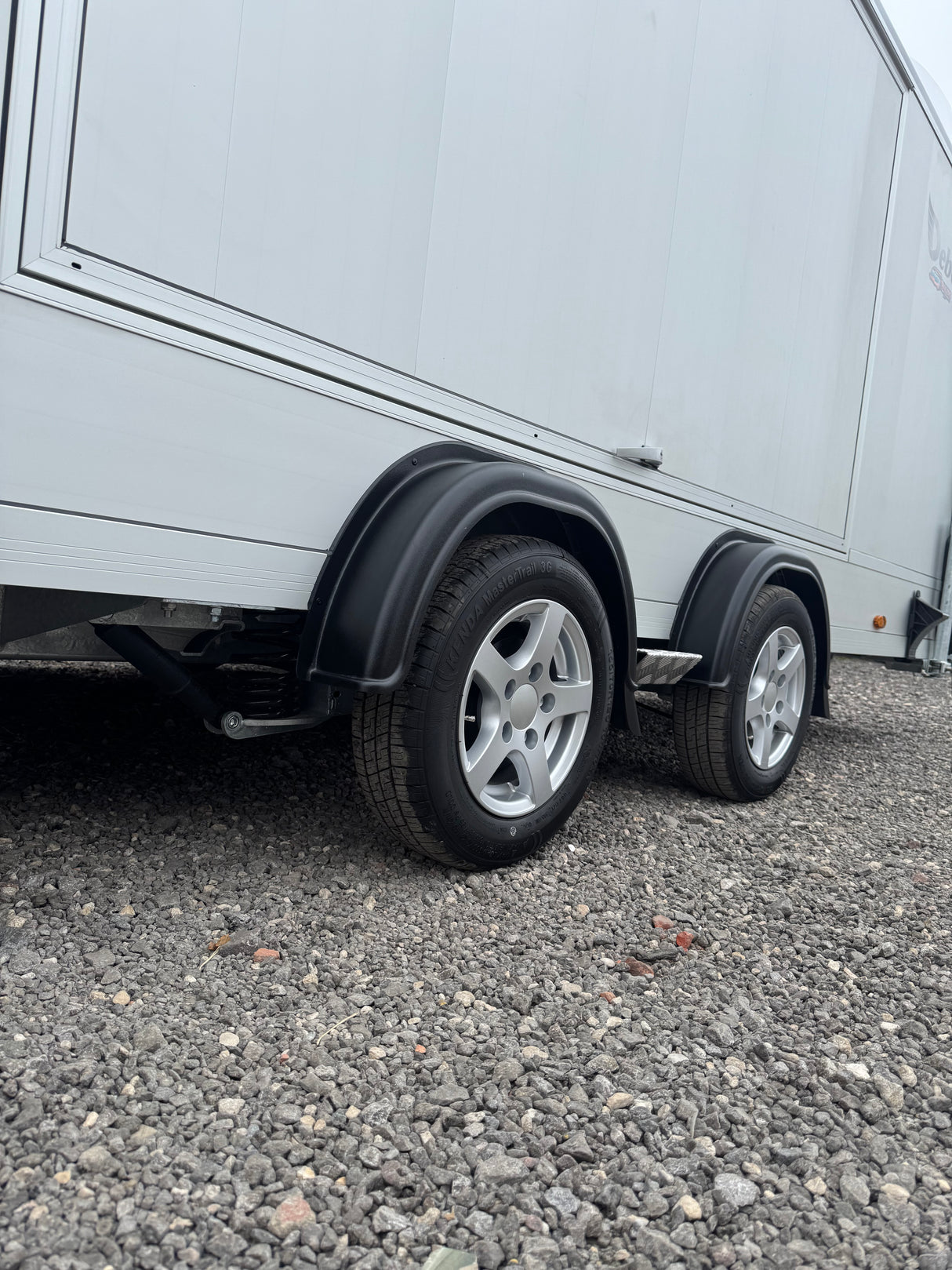 Debon Roadster C2000 Box Van Enclosed Car Transporter Trailer Grey