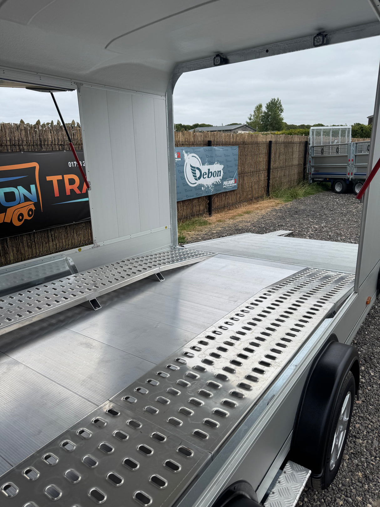 Debon Roadster C2000 Box Van Enclosed Car Transporter Trailer Grey