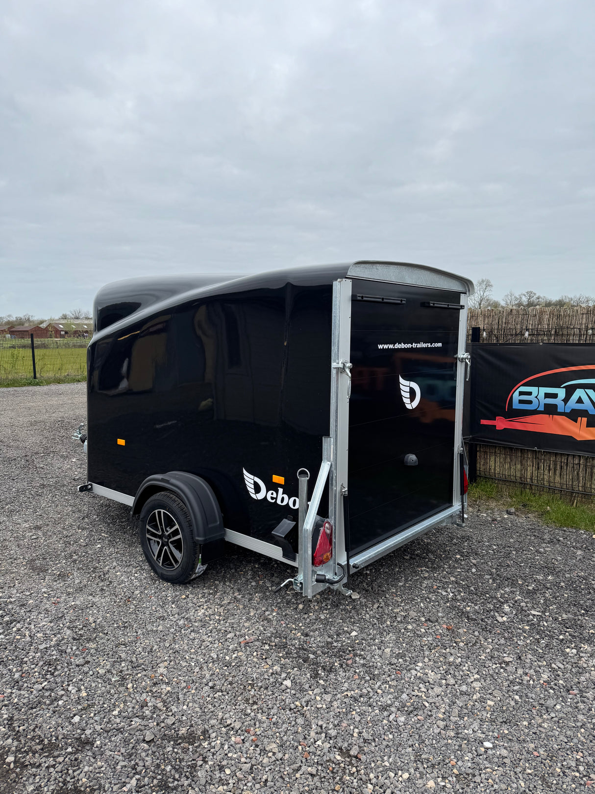 Debon Cargo 1300 Box Van Bike Trailer Polyester & Side Door