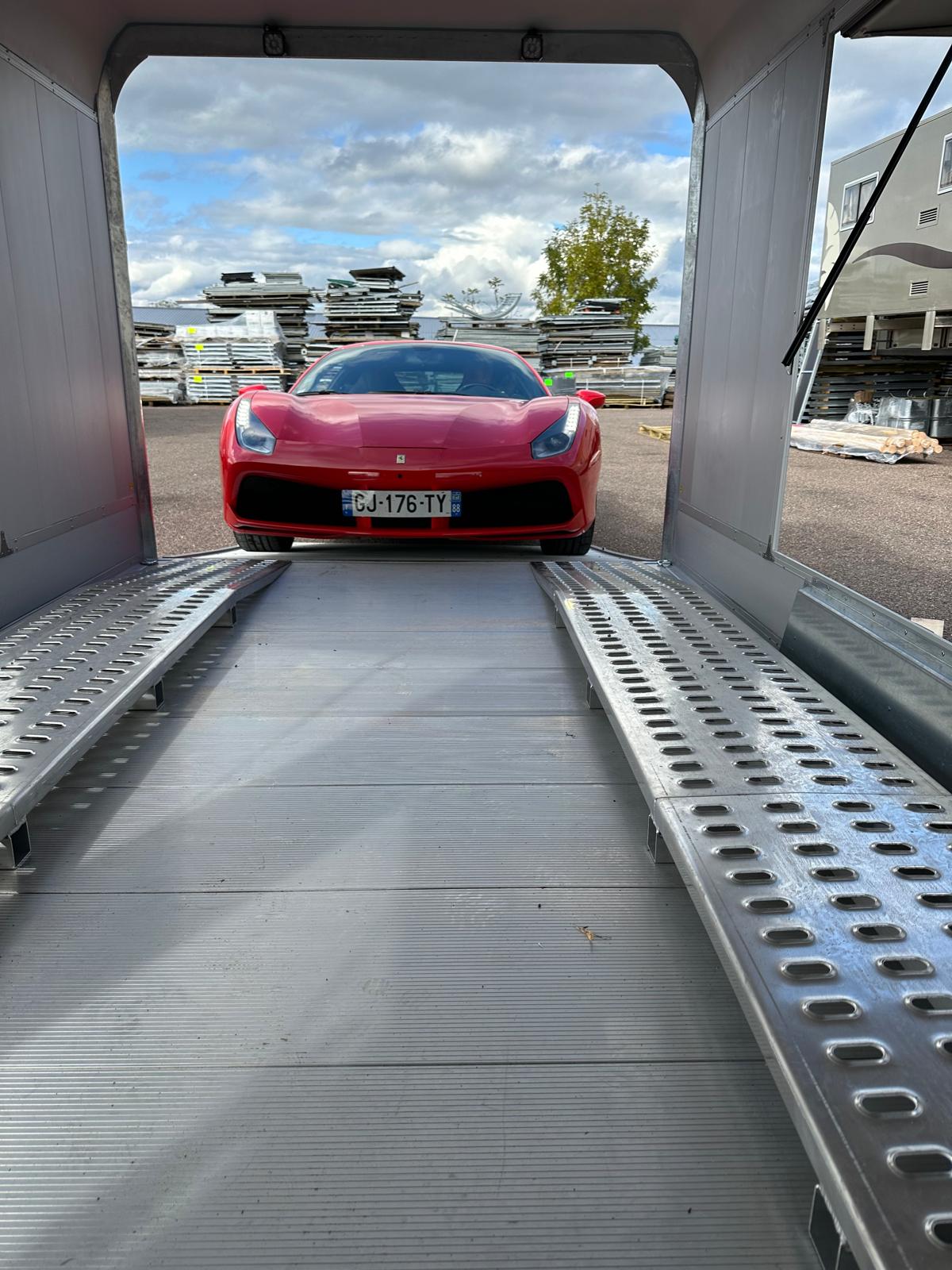 Debon Roadster C2000 Box Van Enclosed Car Transporter Trailer Grey