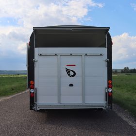Debon Roadster C900 Box Van Trailer