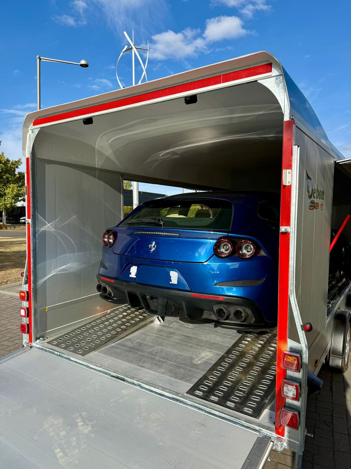 Debon Roadster C2000 Box Van Enclosed Car Transporter Trailer Grey
