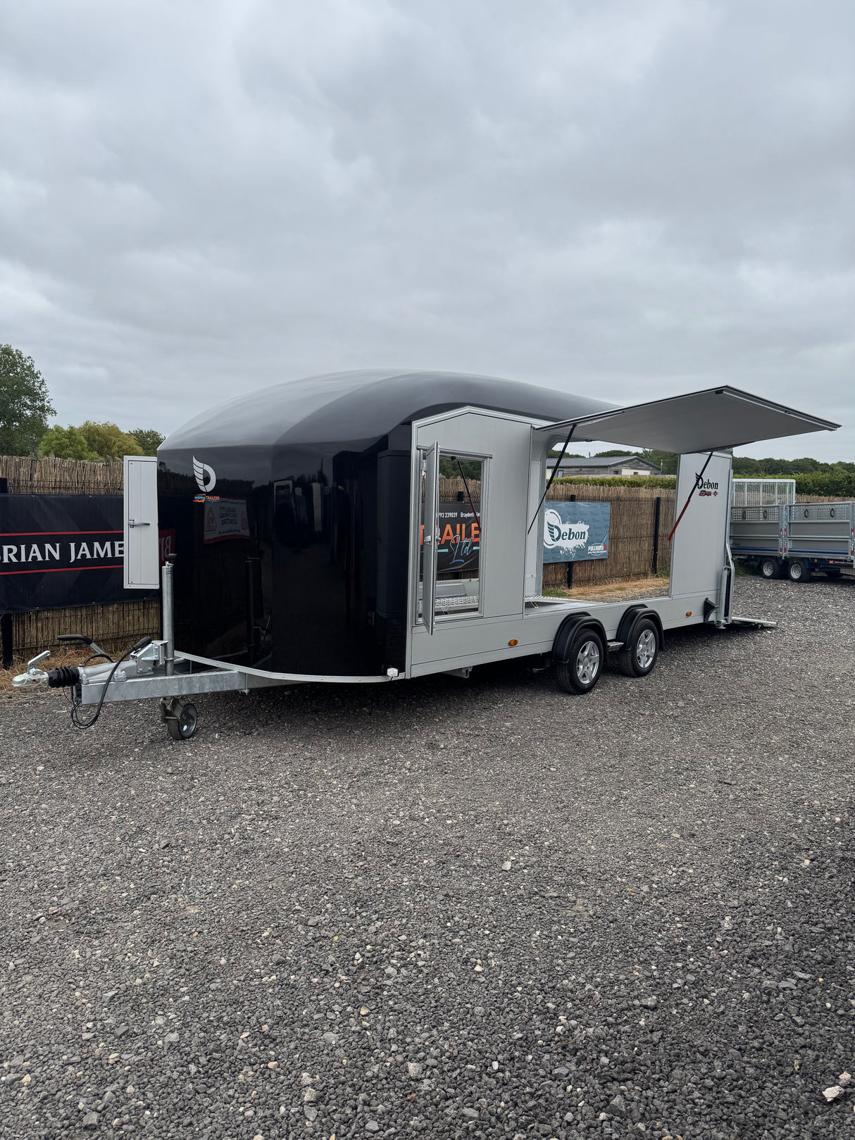 Debon Roadster C2000 Box Van Enclosed Car Transporter Trailer Grey