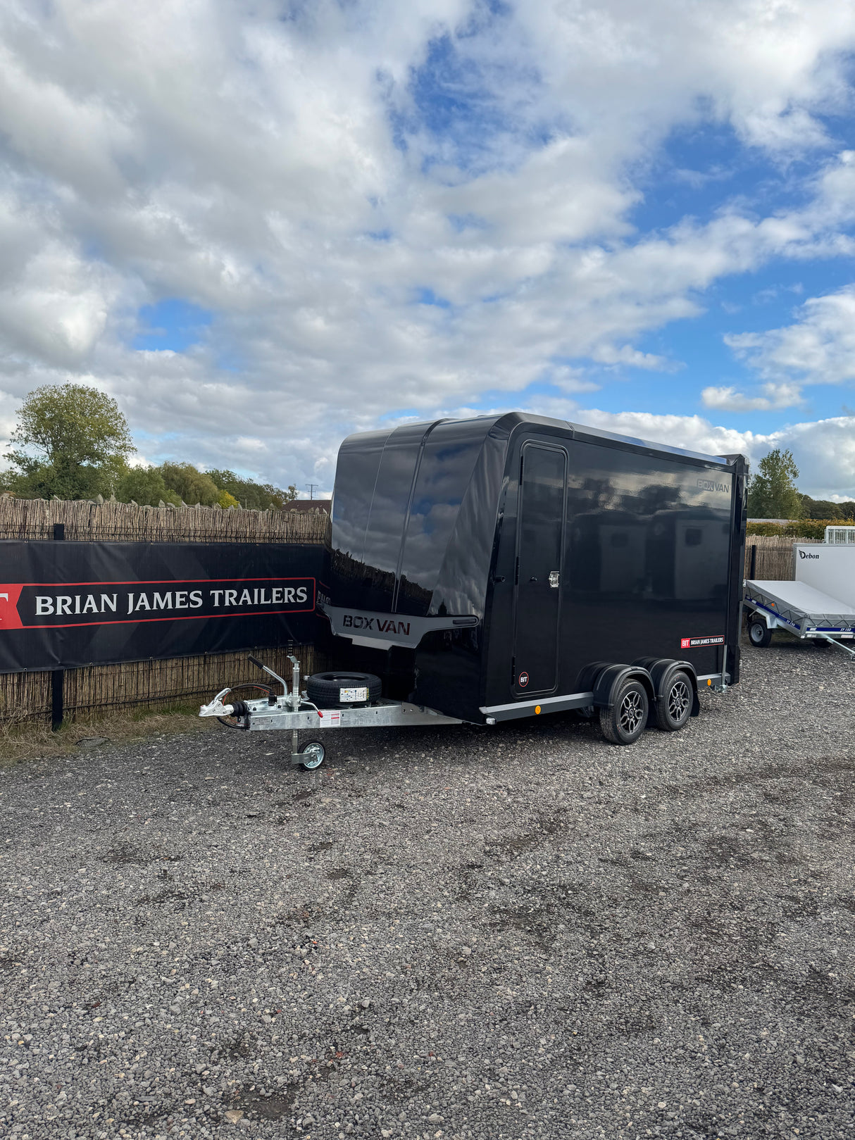 Brian James Box Van Trailer 600-3518-27-2-12-B 3.5m x 1.8m 2700 Kg Split Ramp Door