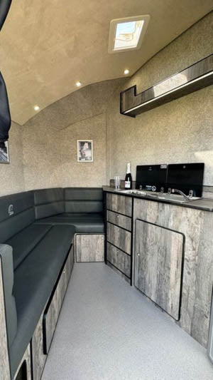 Cheval Liberte MAXI Living Iconic Diagonal Loading Large Horse Trailer Herringbone