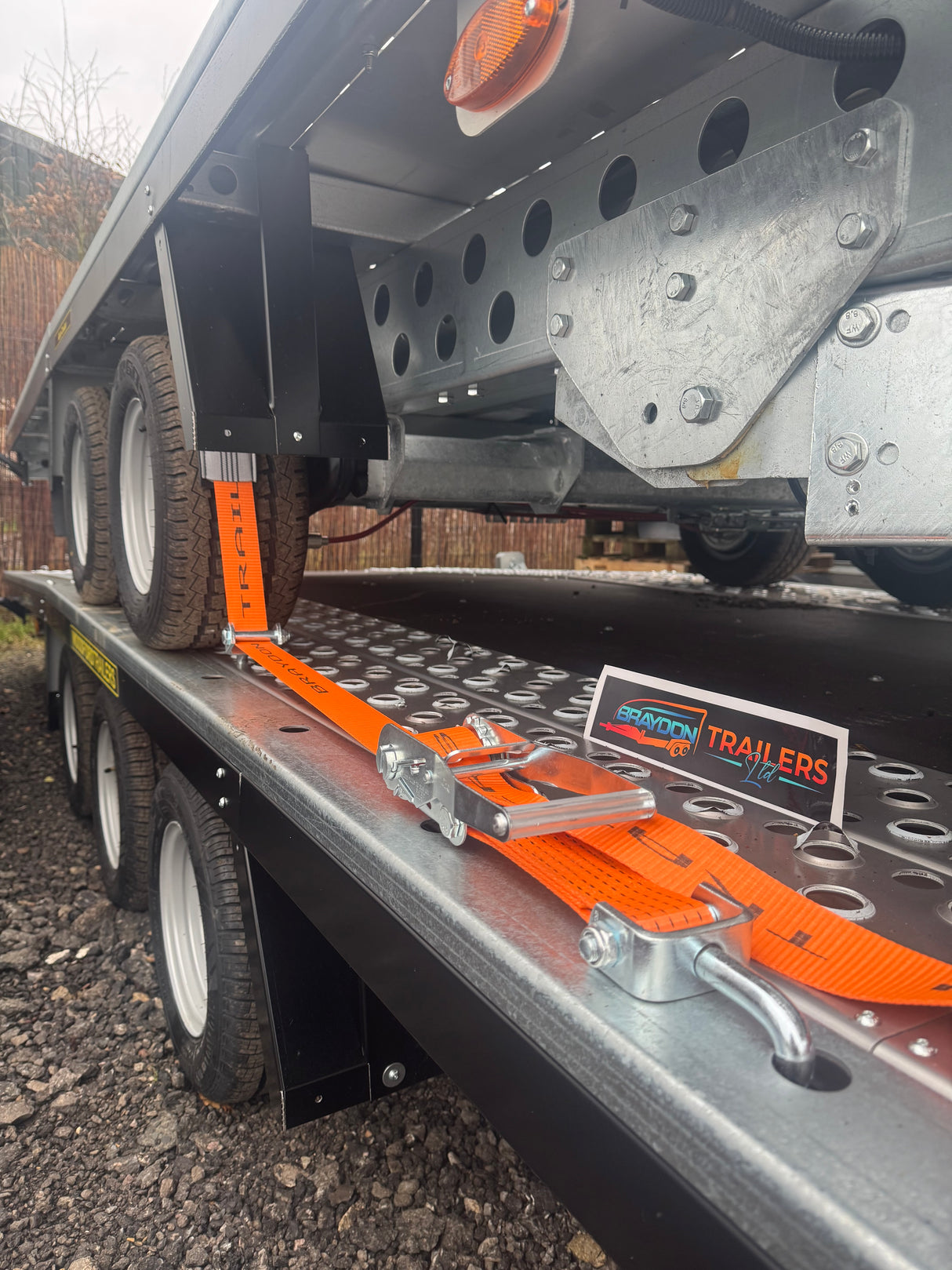 Sleeved Over Wheel Ratchet Strap With Swivel Hooks 3.5M x 50mm Strap Car Recovery Transports Straps