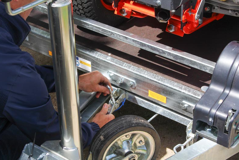 Debon Roadster Garden Tipper Trailer MGW up to 1300KG Braked/Unbraked
