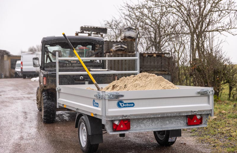 Debon PWO.1 Lux Heavy-Duty Tipper Trailer 3.83m x 1.67 m 1300kg MGW