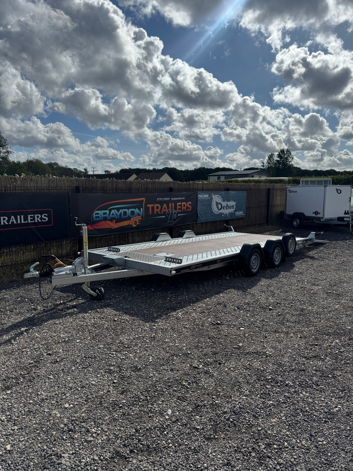Tiki Auto 2850-DRB Car Transporter Trailer 5m x 2.09m 2850kg