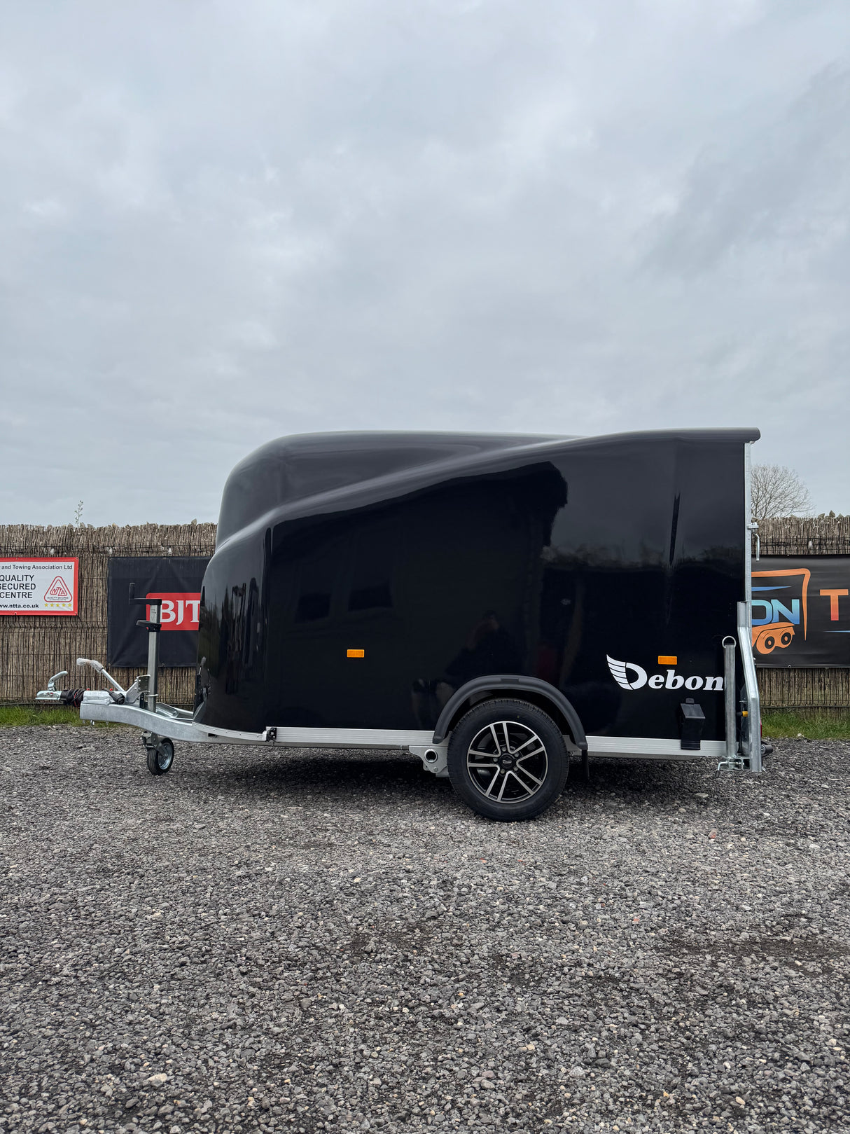 Debon Cargo 1300 Box Van Bike Trailer Polyester & Side Door