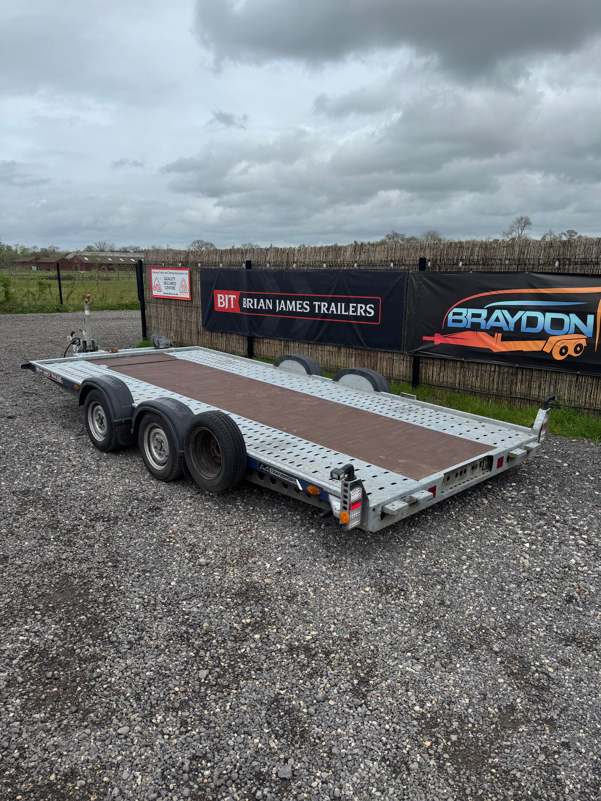 SOLD Brian James A Transporter 125-2323 4.5m x 2.0m 2600kg