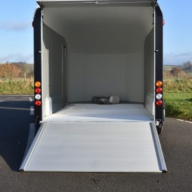 Debon Roadster C800 Box Van Trailer