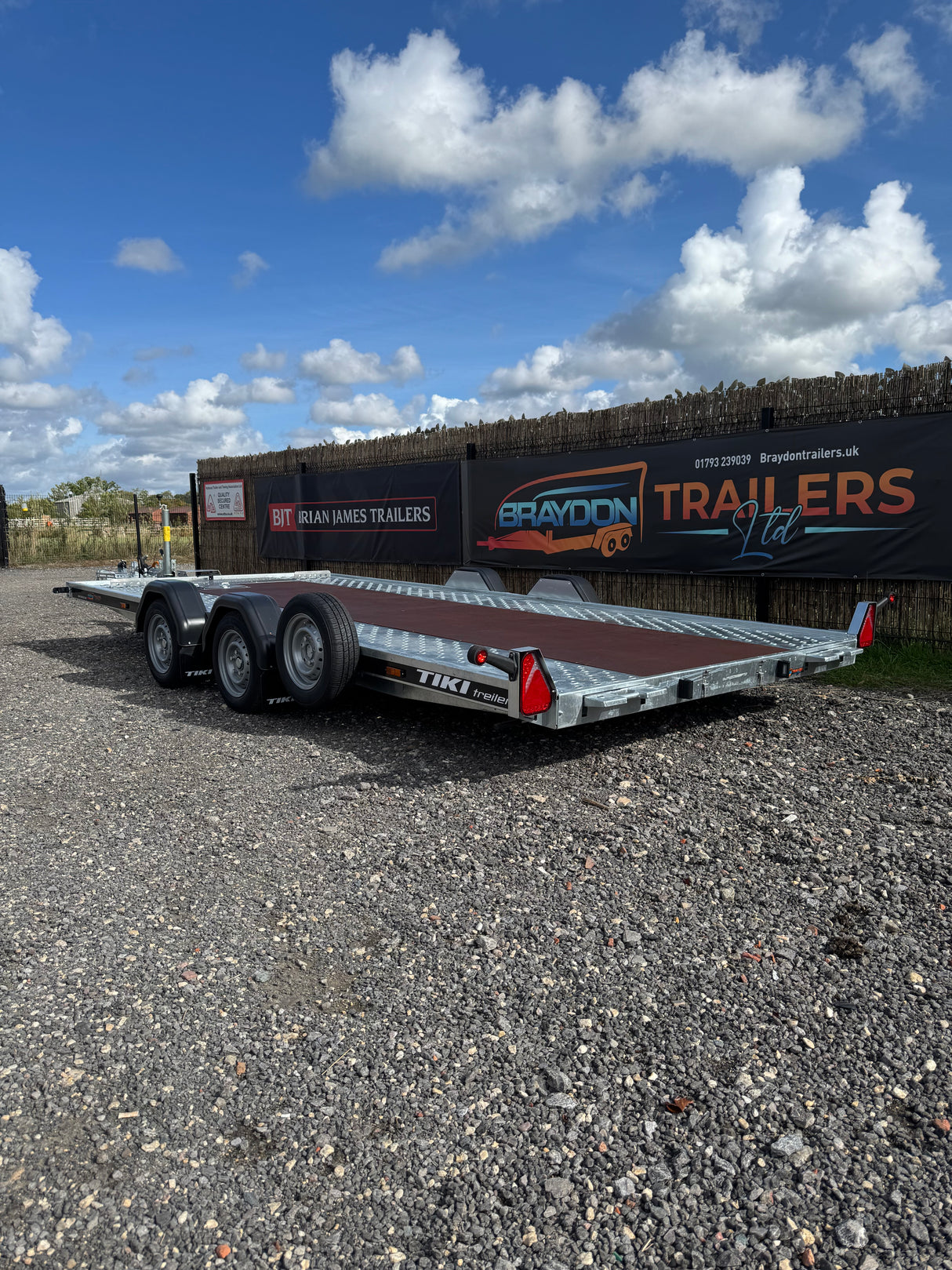 Tiki Auto 2850-DRB Car Transporter Trailer 5m x 2.09m 2850kg