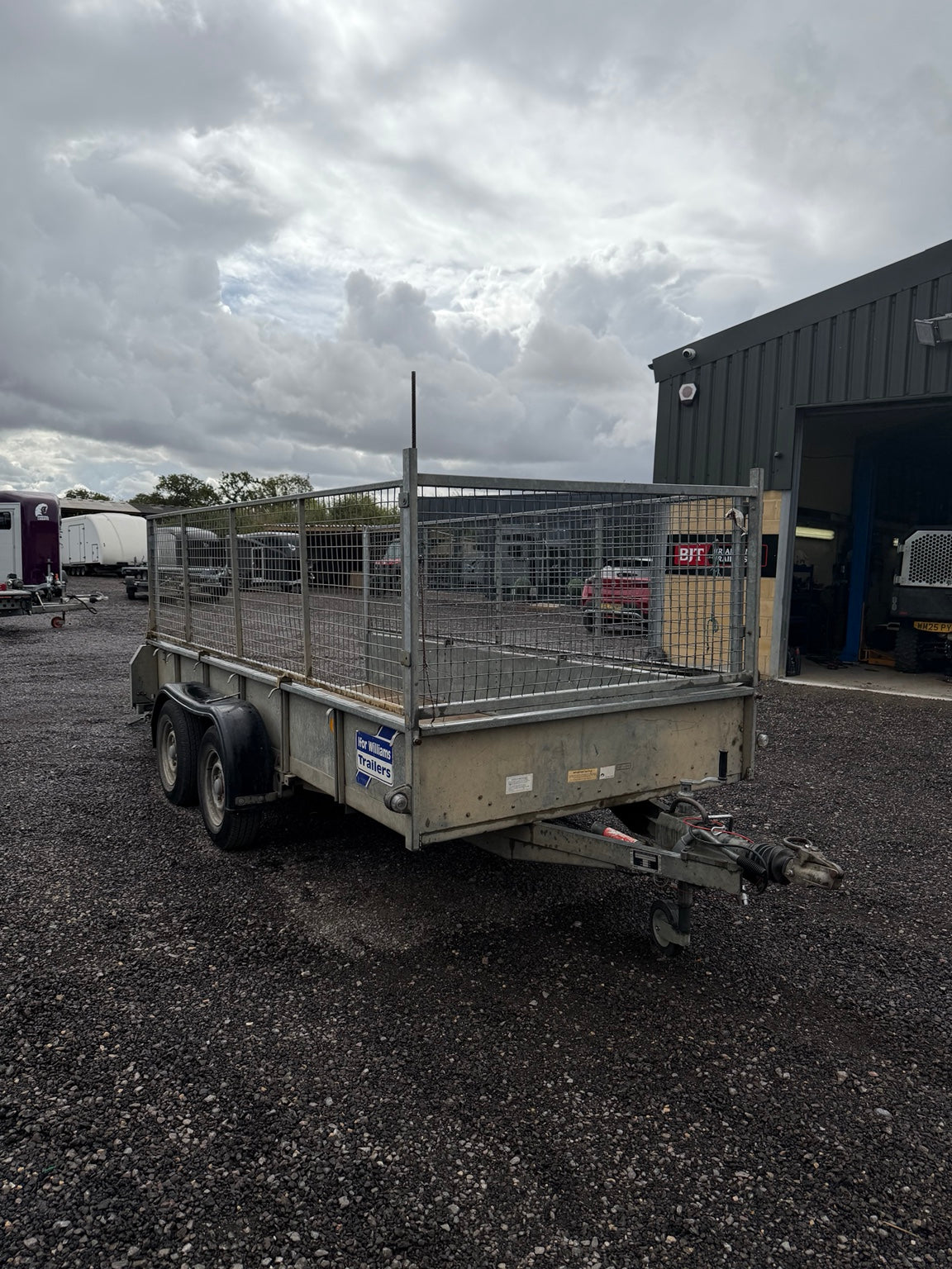 Ifor Williams GD125 – 12' x 5' | 2700kg | Mesh Sides Cage Trailer