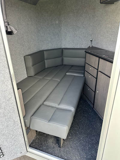 Cheval Liberte MAXI Living Iconic Diagonal Loading Large Horse Trailer Herringbone