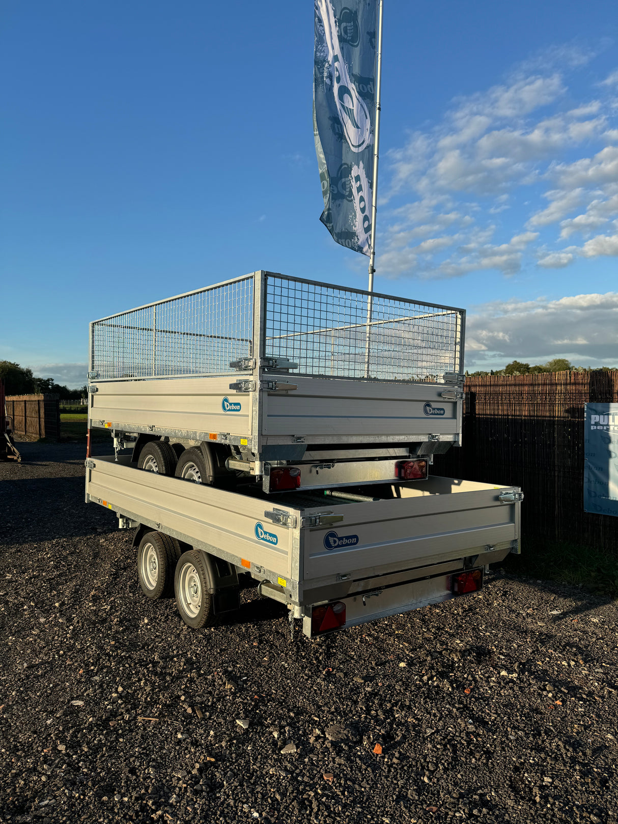 Debon Tipper Trailer PW2.4 Twin Axle 3 Way Electric Tip 2600kg 3.0m x 1.8m 10'x 6'