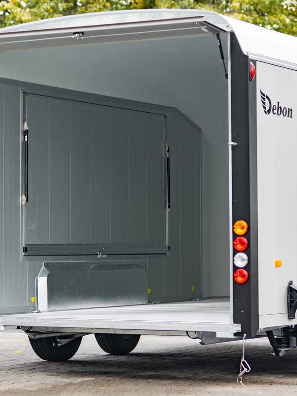 Debon Roadster C800 Box Van Trailer