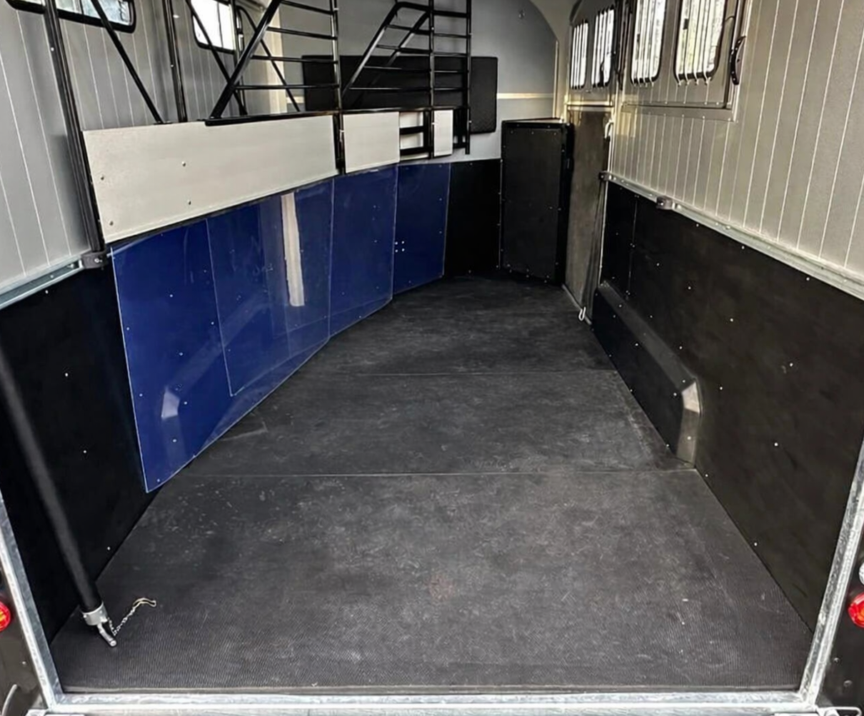 Cheval Liberté Maxi 4 Extra Rubber Floor Mats Protection Matting