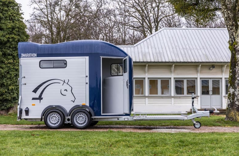 Cheval Liberte Gold Marathon Premium Two-Horse & Carriage Trailer