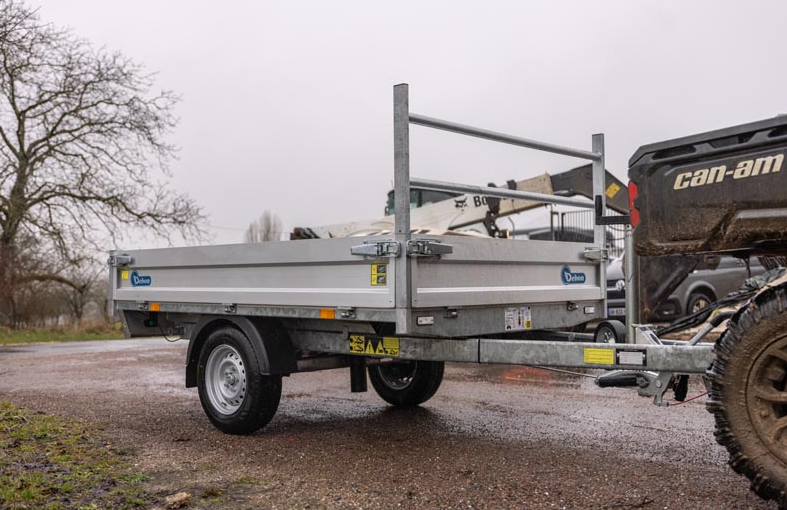 Debon PWO.1 Lux Heavy-Duty Tipper Trailer 3.83m x 1.67 m 1300kg MGW